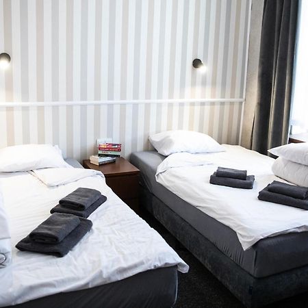 New Adler Bed & Breakfast วูดช์ ภายนอก รูปภาพ