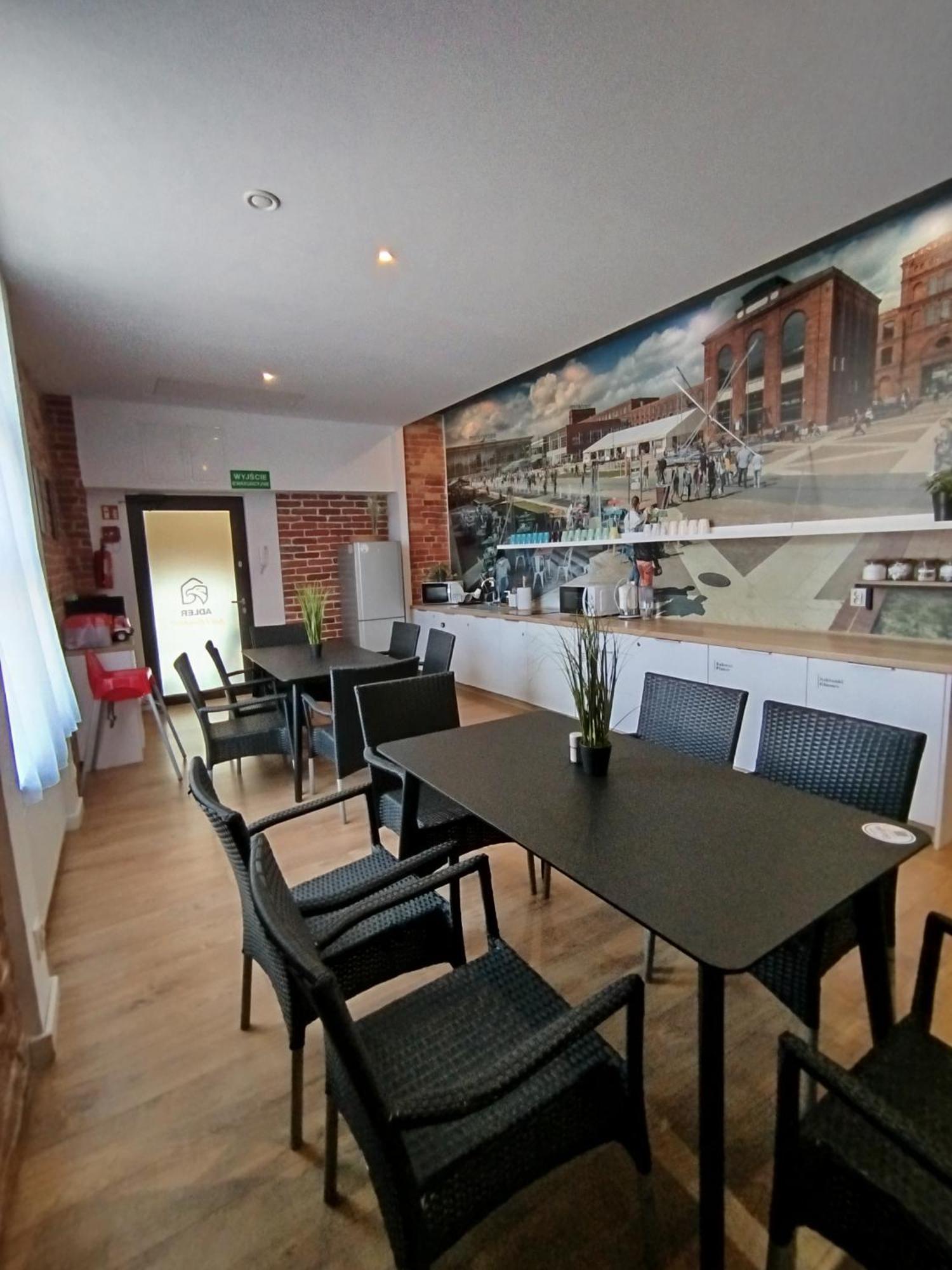 New Adler Bed & Breakfast วูดช์ ภายนอก รูปภาพ